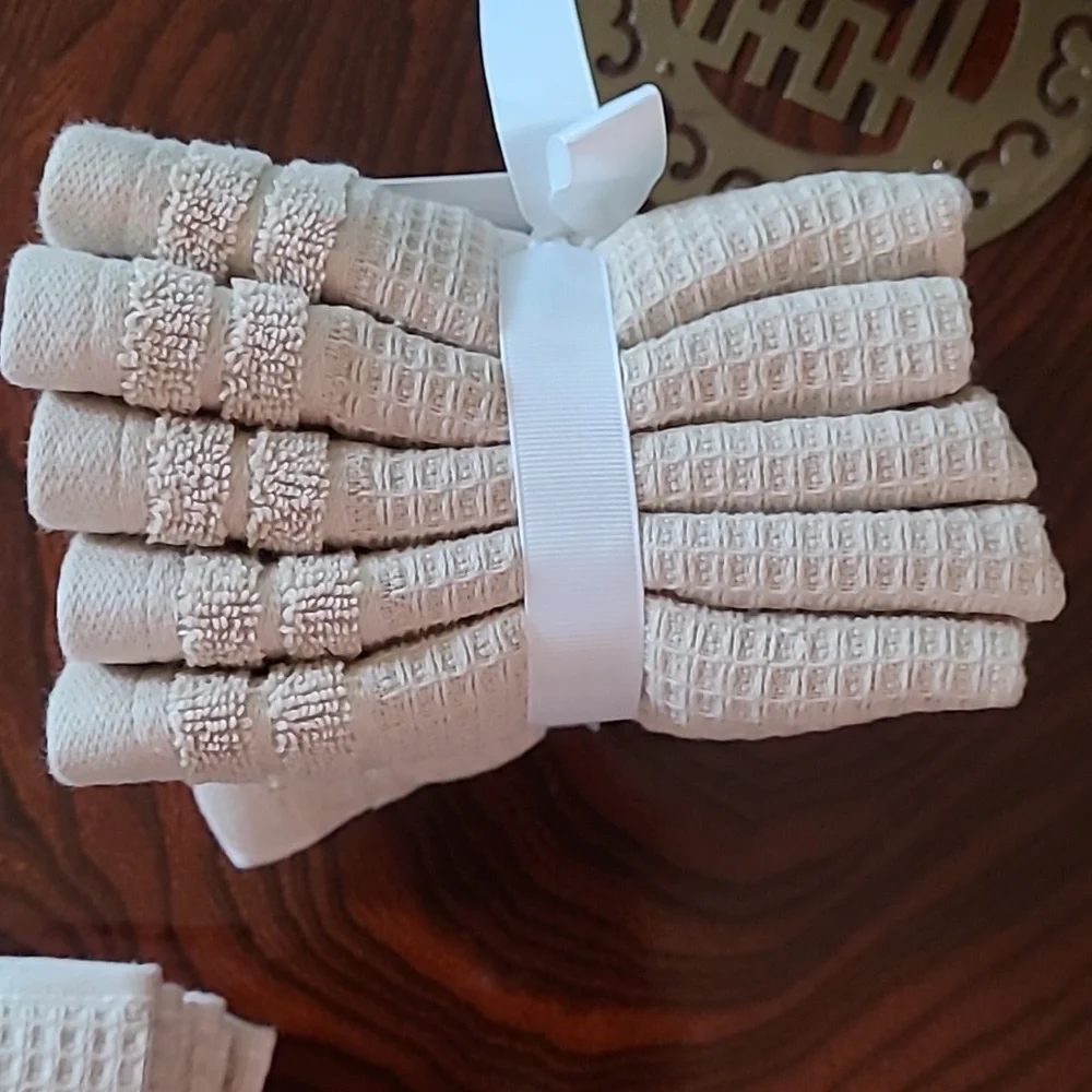 Hotel Balfour Washcloth Set